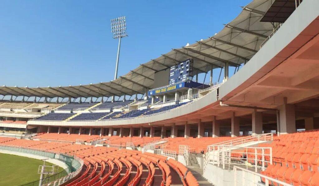 Maharaja Yadavindra Singh International Cricket Stadium capacity